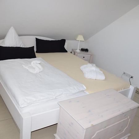 Wellness Appartements Ostfriesland Ihlowerfehn Eksteriør billede